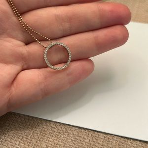 14K DIAMOND CIRCLE PENDANT